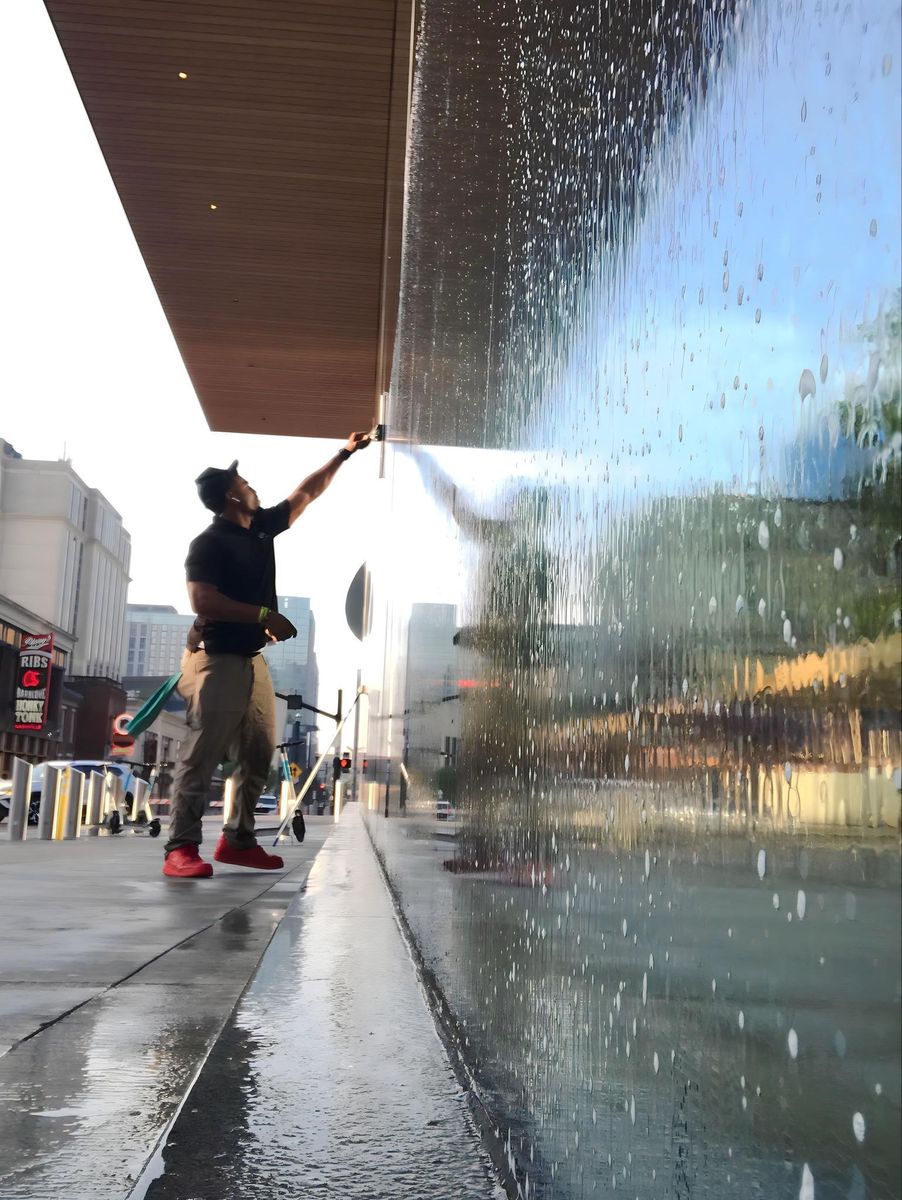 Window Cleaning for Clear Choice Services in Nashville, TN