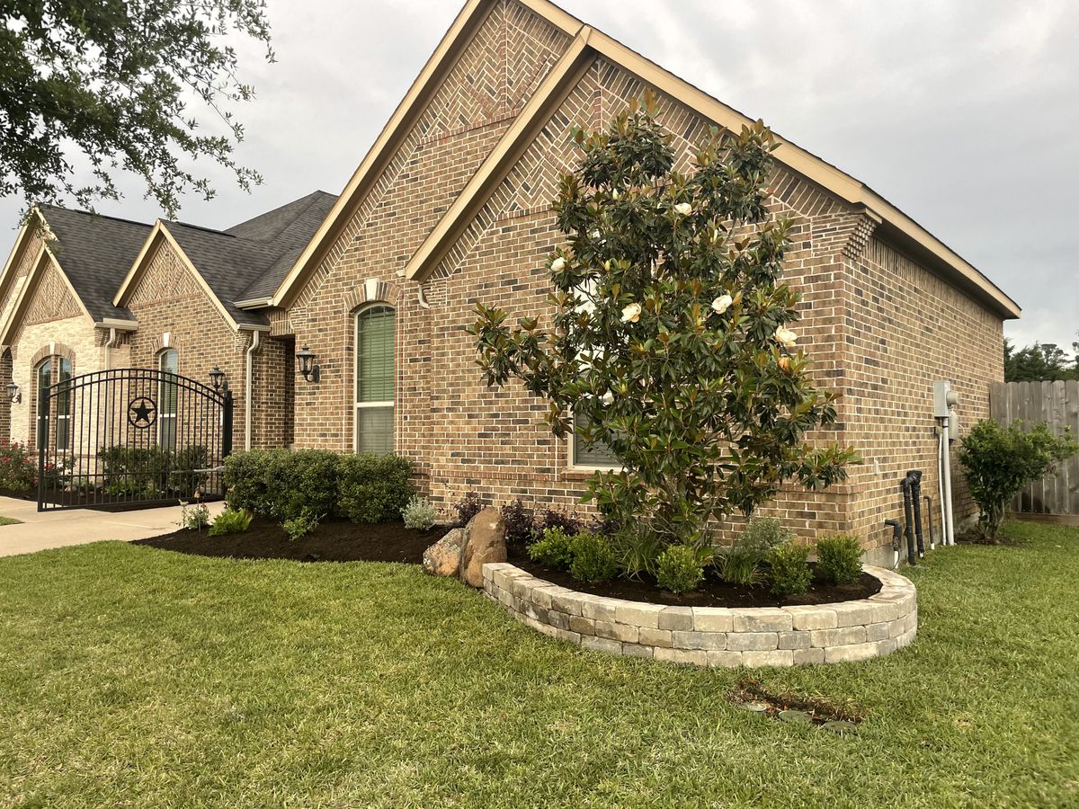 Hardscaping for Atlas Land Design in Creekside Park, TX