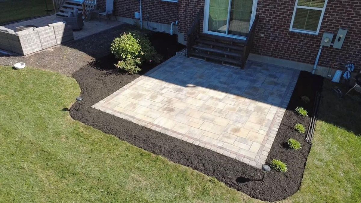 Flower Bed Design for OneCallCuts in Middletown, OH