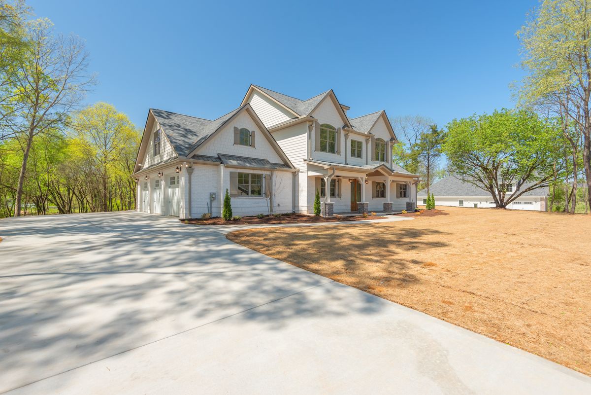 Custom Home Design for Millennium Realty Enterprises in Knoxville, TN