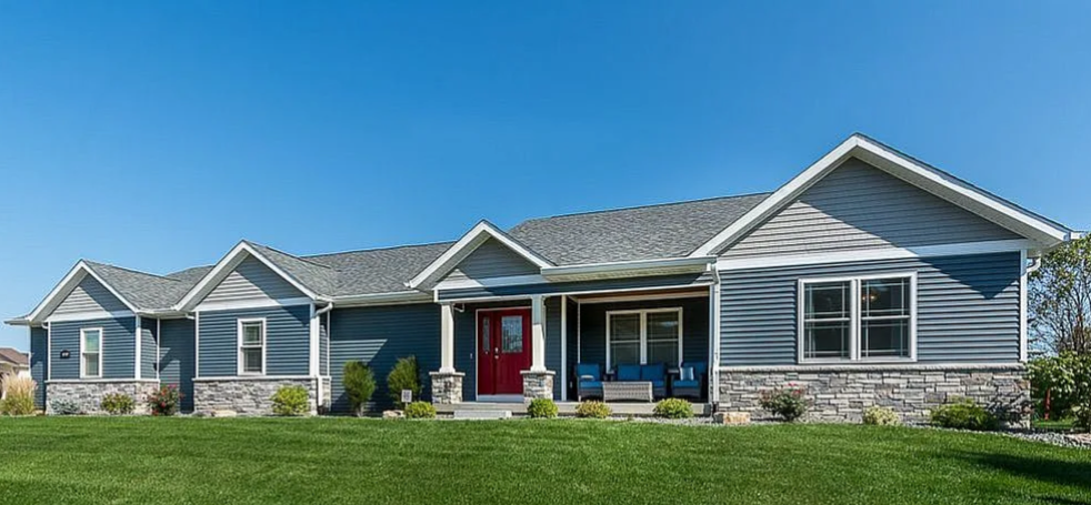 Custom Home Building for Big Picture Construction & Design in Eldridge, IA