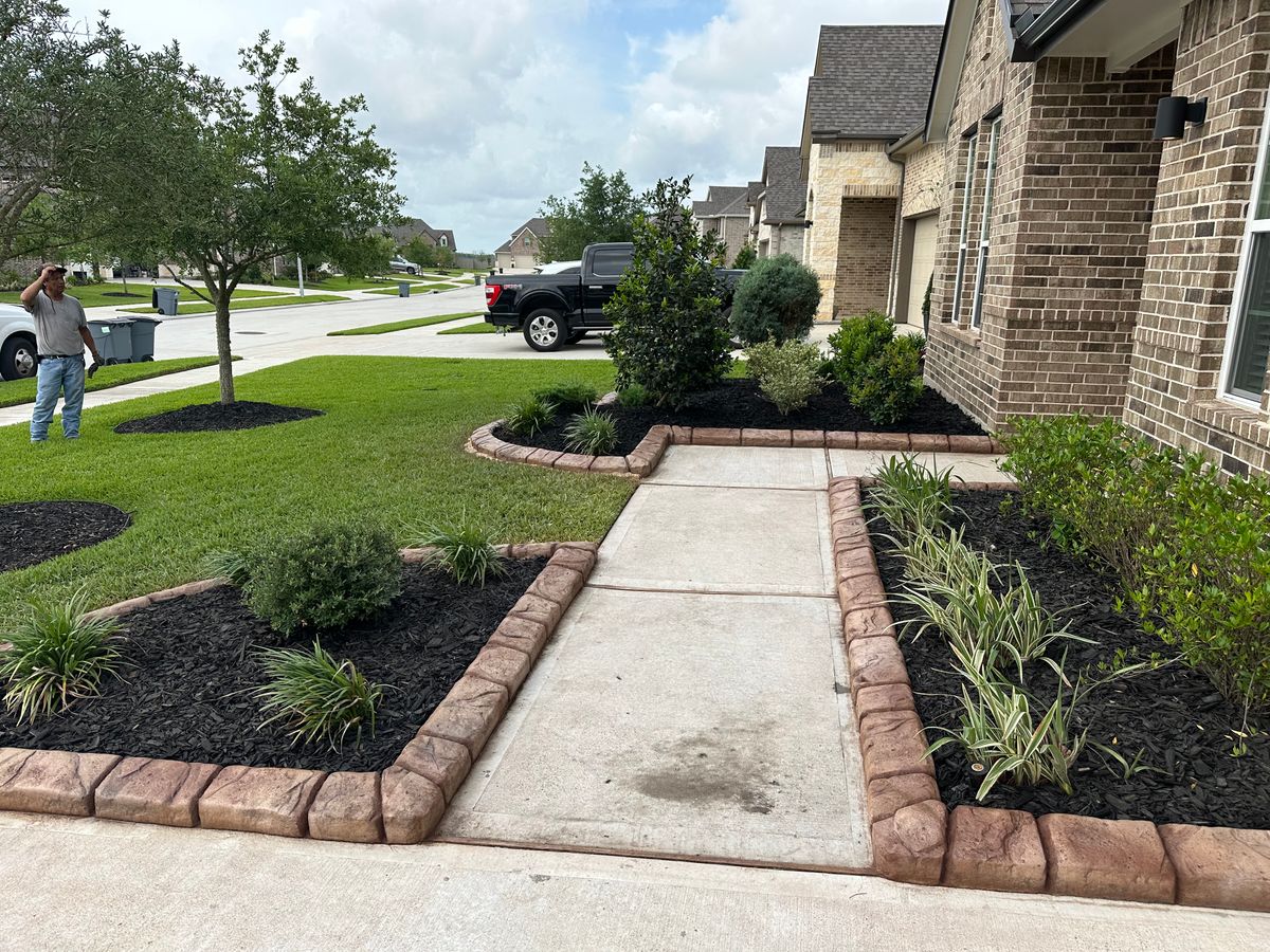 Landscaping for Texas Curb N Borders in Houston, TX