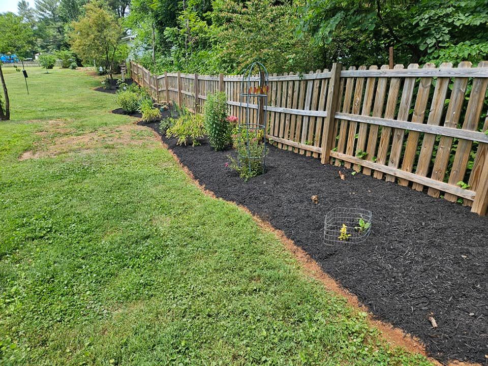 Mulch Installation for Browns Grounds in Culpeper, VA
