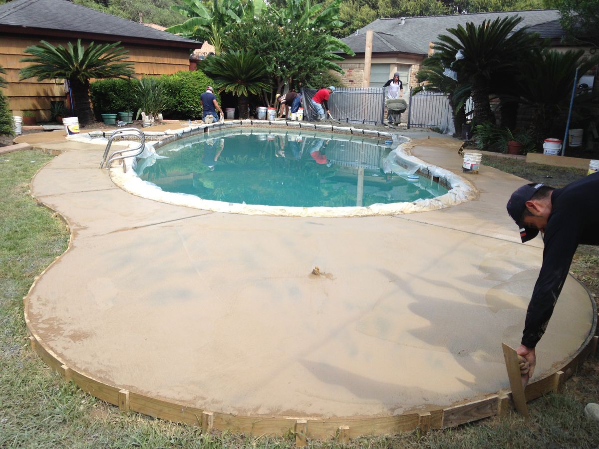 Pool Remodels for Texas Curb N Borders in Houston, TX