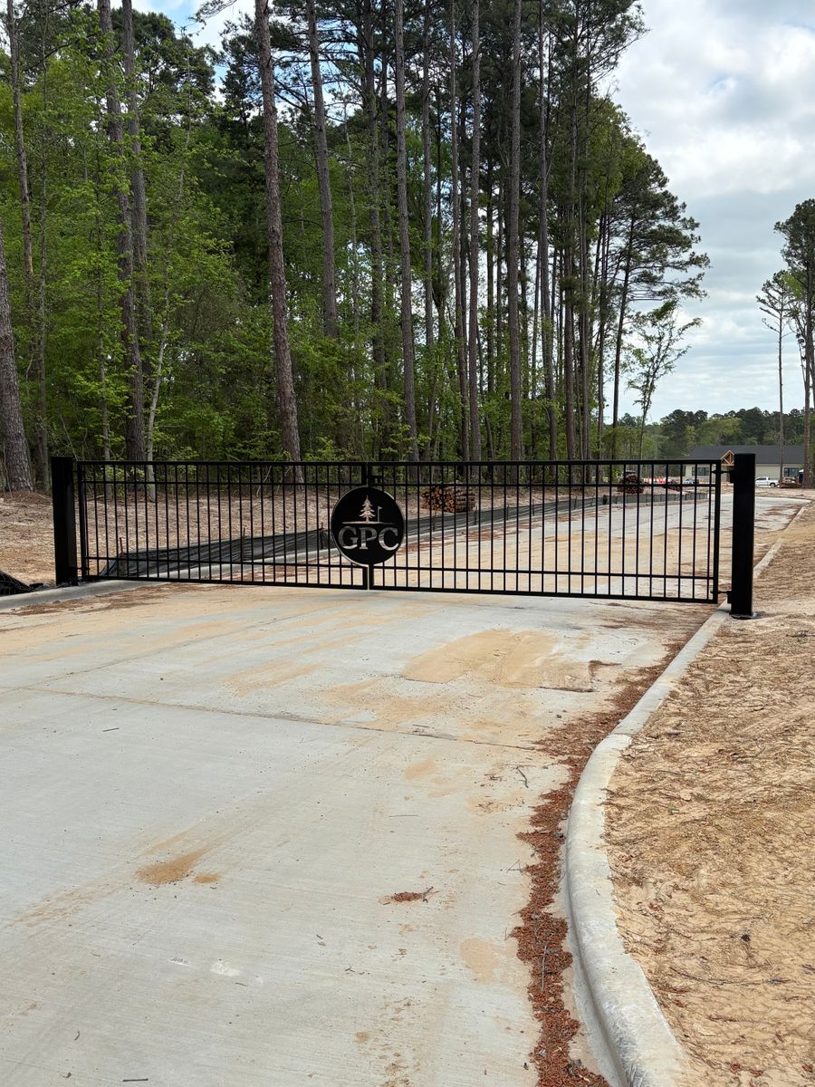 Gate Installation for R & R Metal Works in Tyler, TX