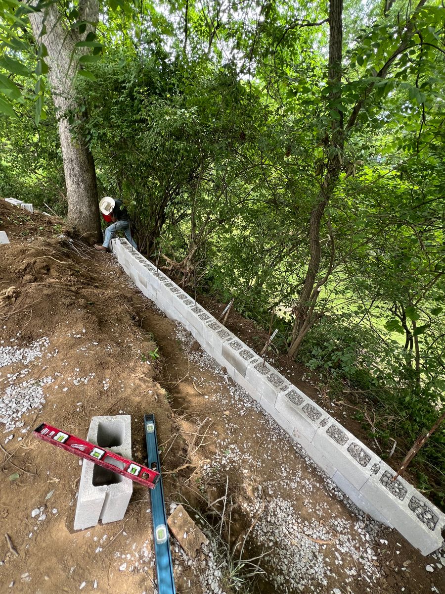 Retaining wall for Woolf Outdoor Services in Mason, OH