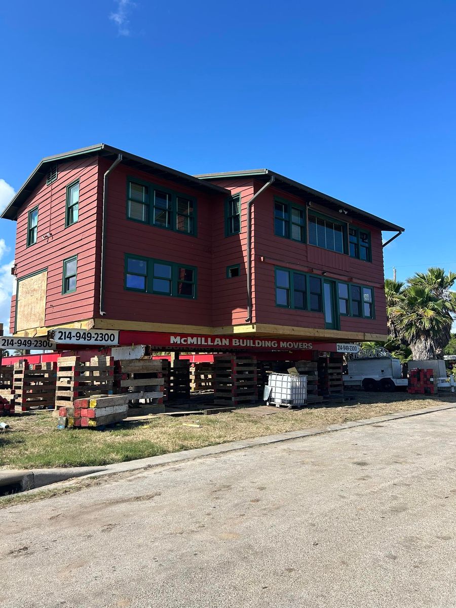 Whole Home Hauling for McMillan Building Movers in Port Bolivar, TX