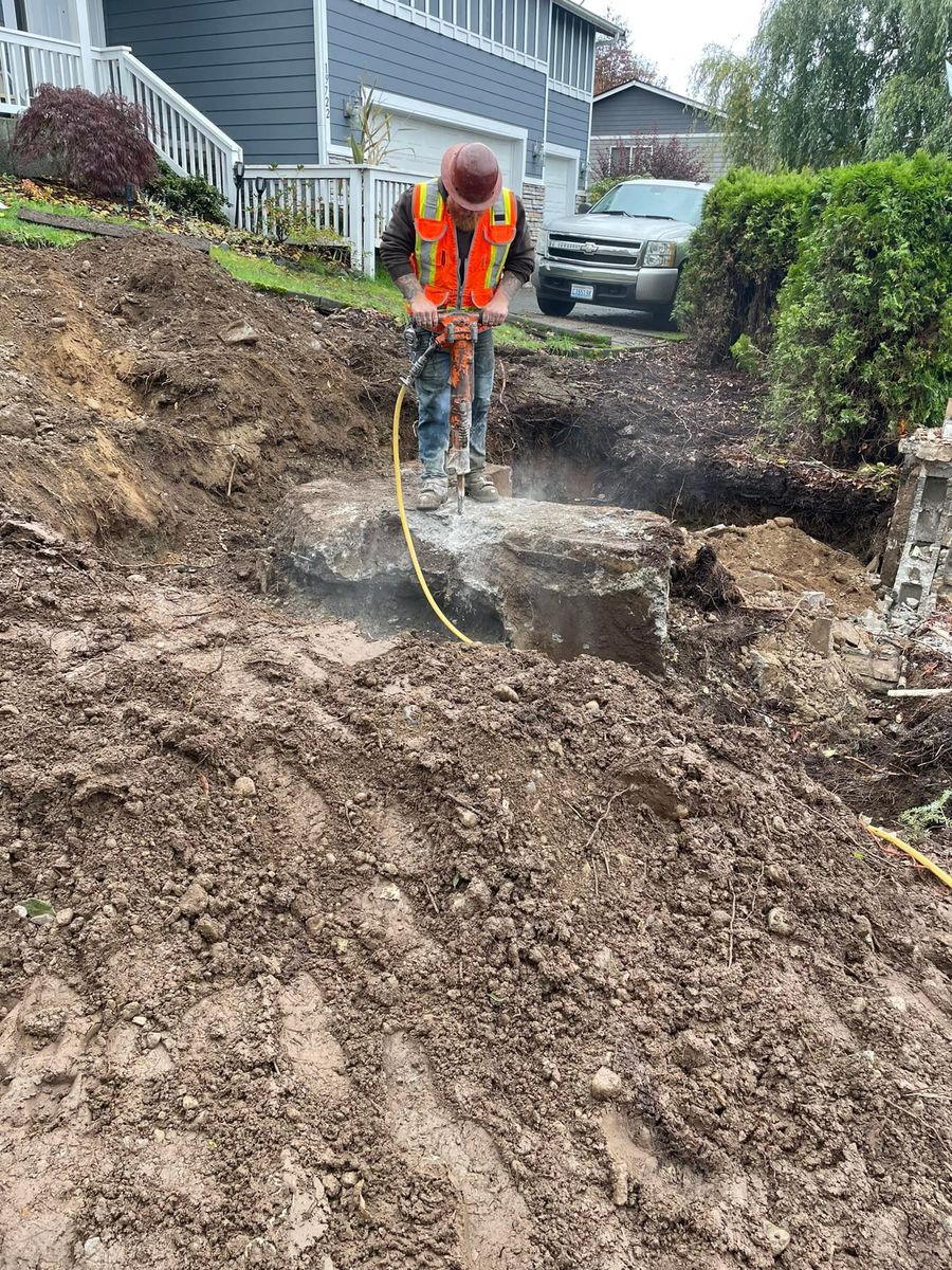 Fall Clean Up for Stealth Landscaping in Black Diamond, WA