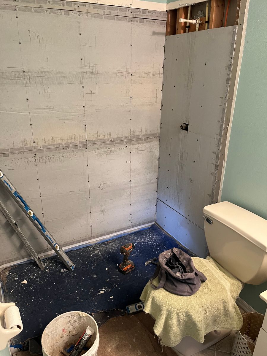 Tile Showers for Dail Flooring Solutions in Ruskin, FL