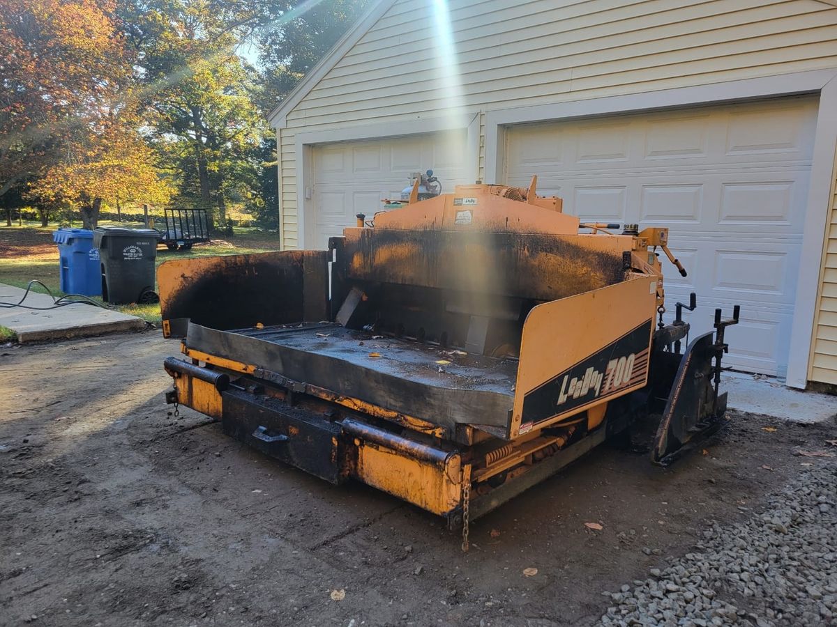 Commercial Asphalt Services for AM Sealers in Griswold, CT