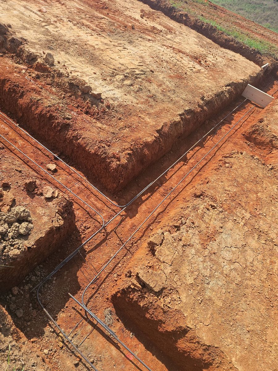 Foundation Digging for Bledsoe & Sons Excavating and Developing in Dandridge, TN