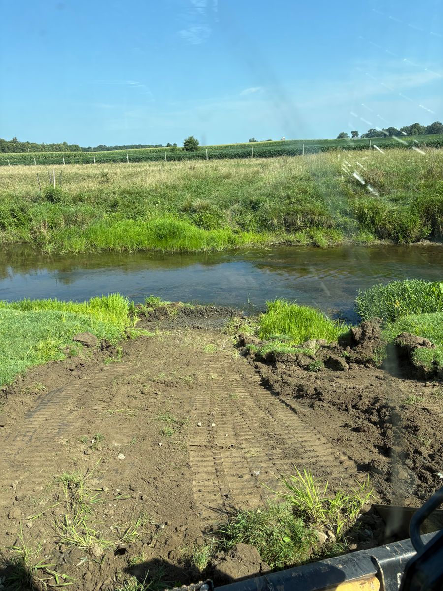 Grading for E&J Land Services in Marysville, OH