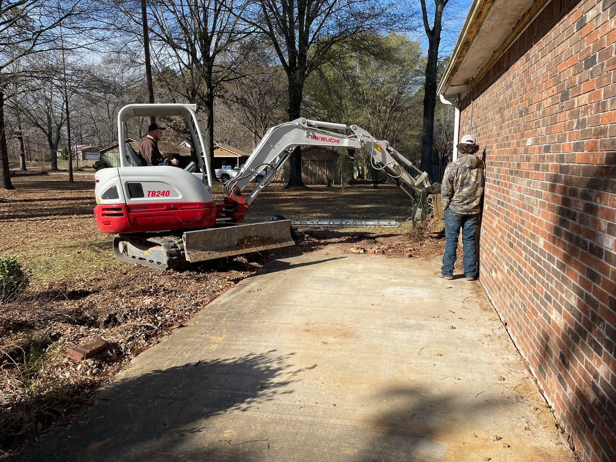 Skid Steer Work for Maness Trucking & Excavation in Lexington, TN