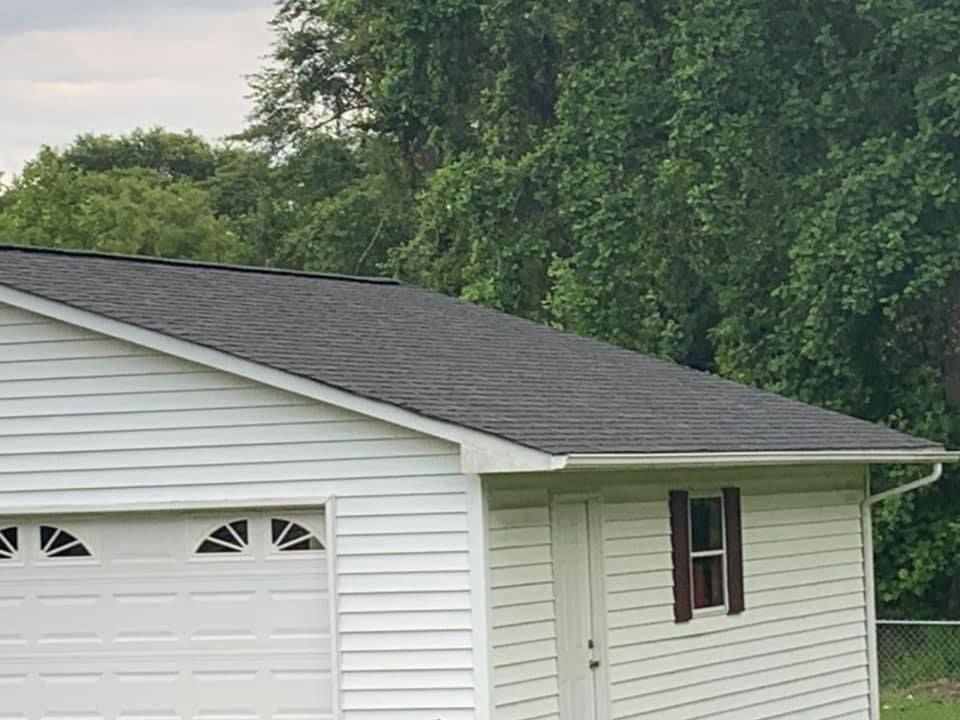 Roofing Repairs for Roofing By Eubanks Home Improvements in Bethune, SC