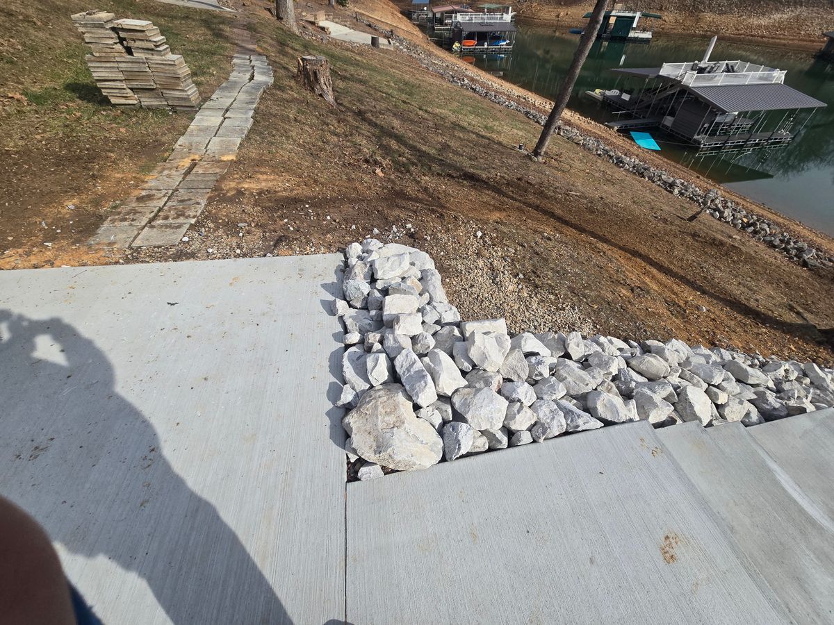 Stone Wall Installation for Lafollette Mulch, Stone and Lawn Care in La Follette, TN