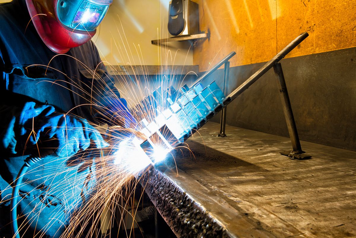 Structural Welding for Roadrunner Welding & Construction in Based in Hull City, TX