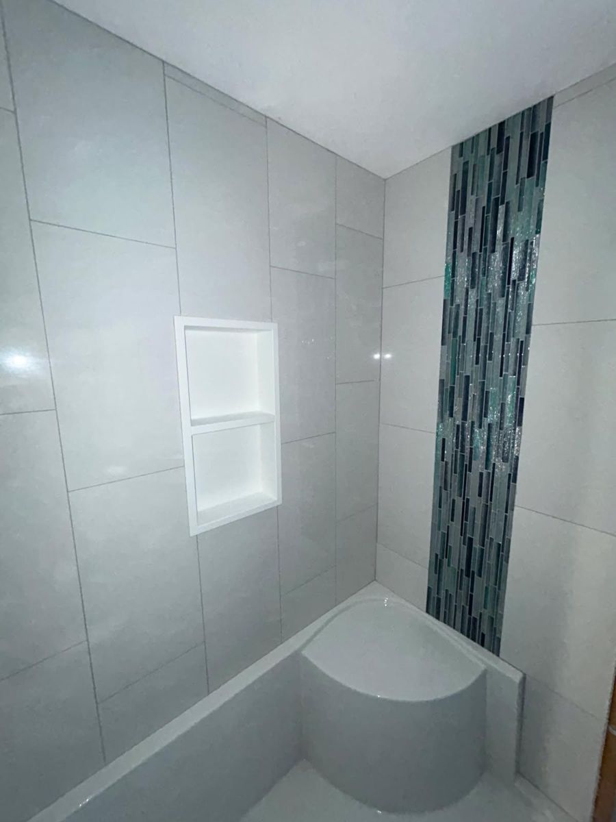 Bathroom Tiling for VersaTile in Deerfield, NH