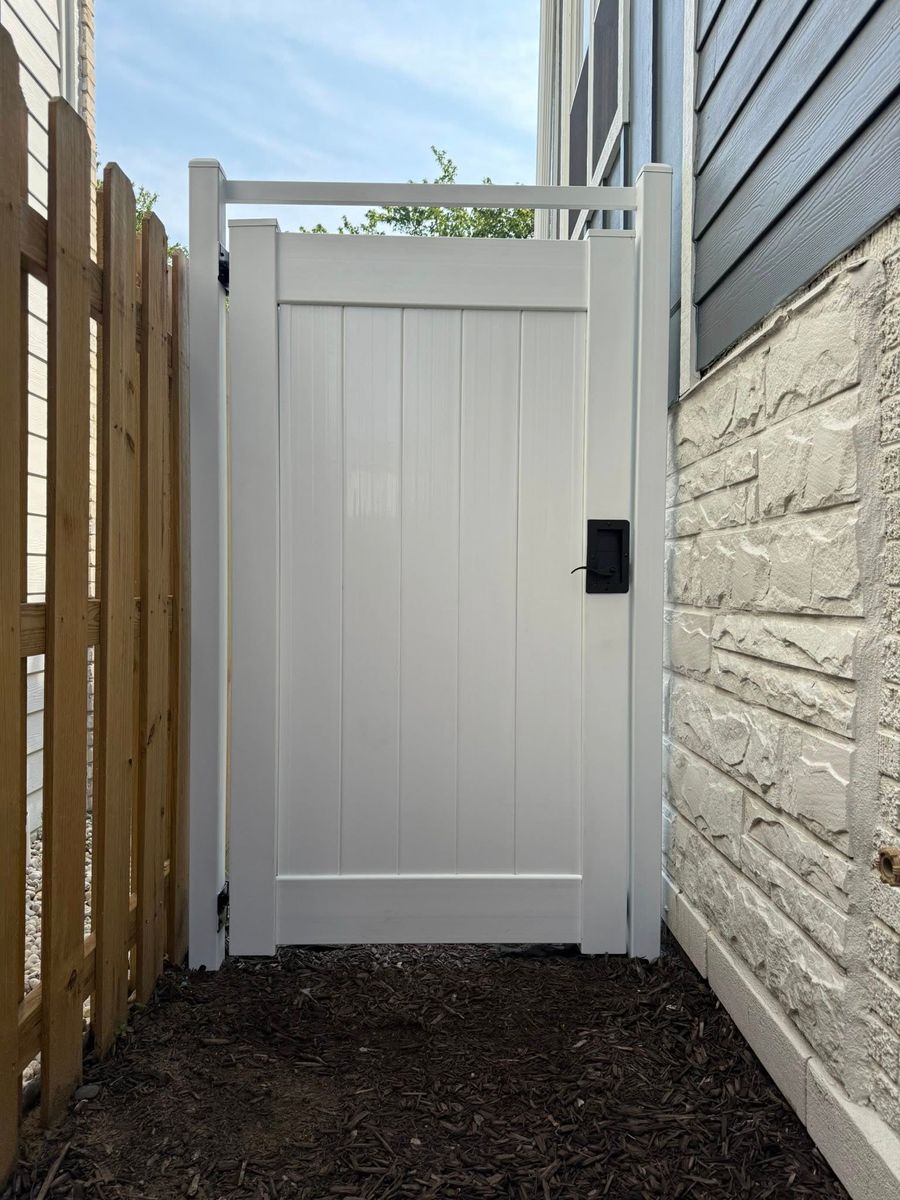 Gate Installation and Repair for 1 STOP FENCE INC in Cicero, IL