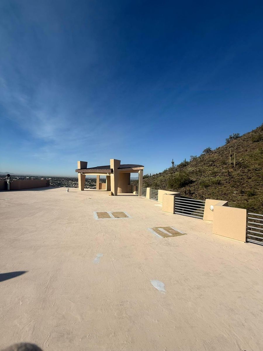 Roofing for Anozira Contracting Services  in Phoenix, AZ