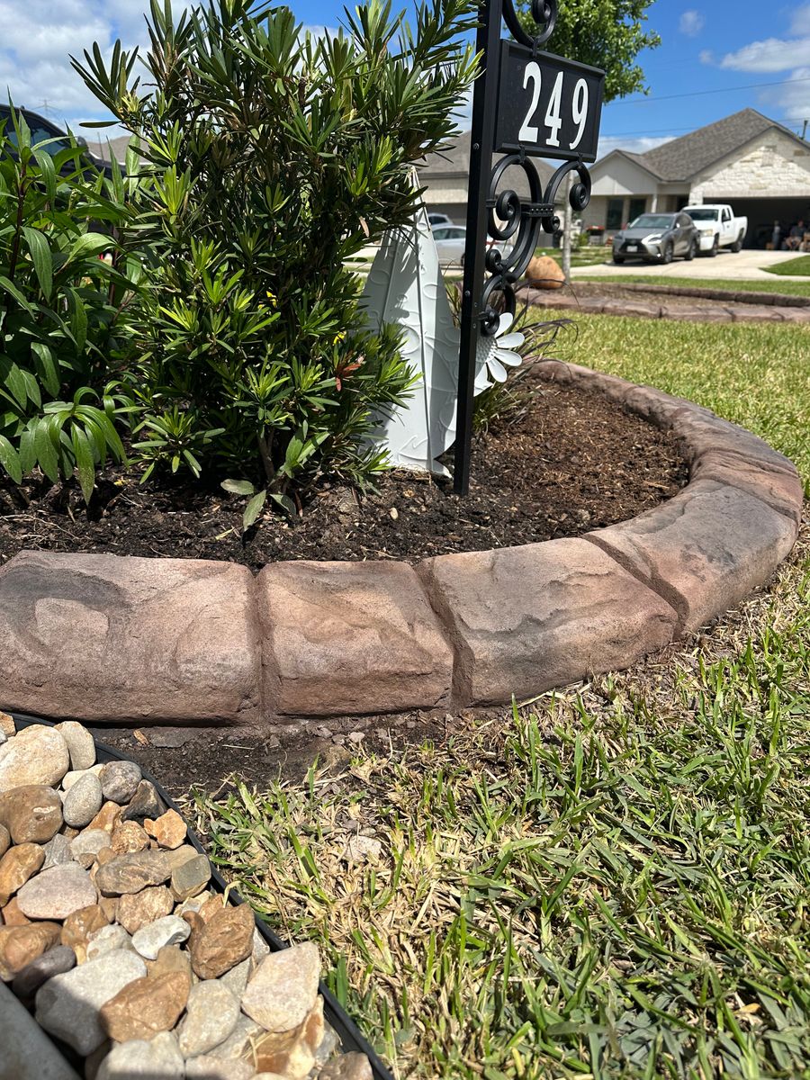 Landscape Border Systems for Texas Curb N Borders in Houston, TX