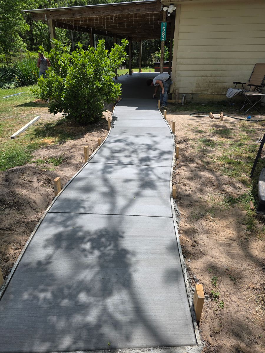 Sidewalk Construction for Southern Boys Concrete LLC in   Hosford, FL