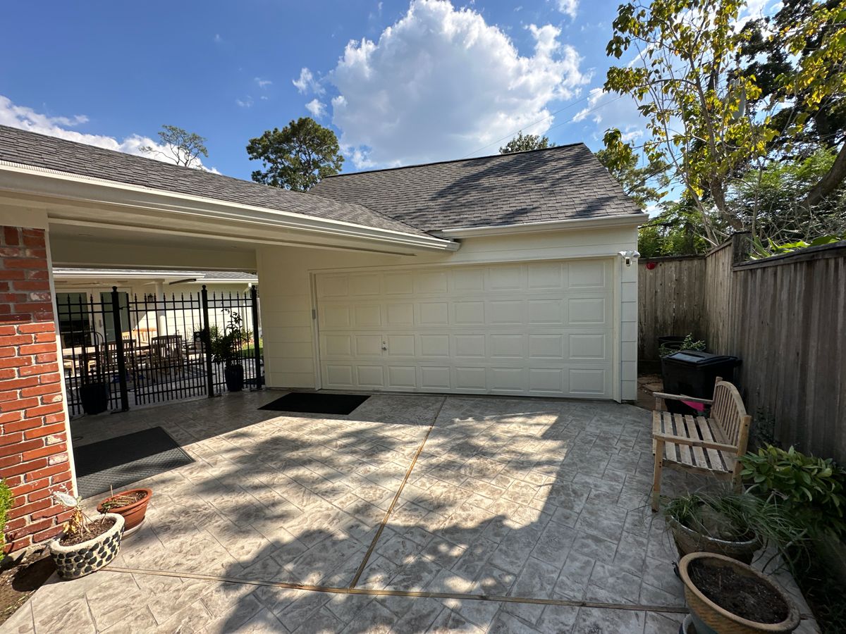 Driveway & Sidewalk Cleaning for Power Pressure Wash in Houston, TX