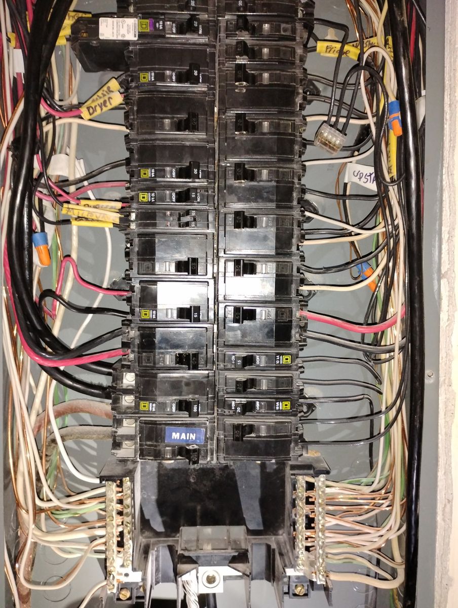 Handyman and emergency service repairs for Dead Tree General Contracting in Carbondale, Illinois