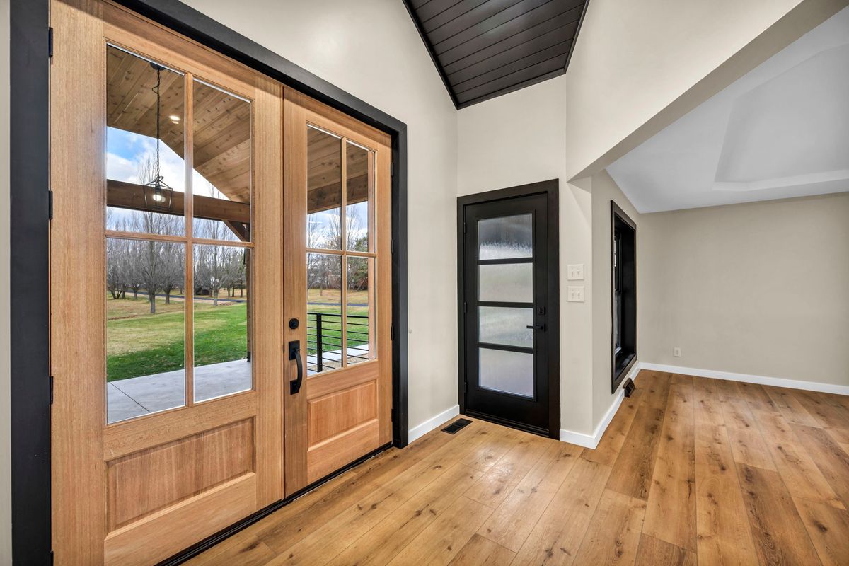 Interior/Exterior Painting for ForeverHome RE in Cleveland, OH