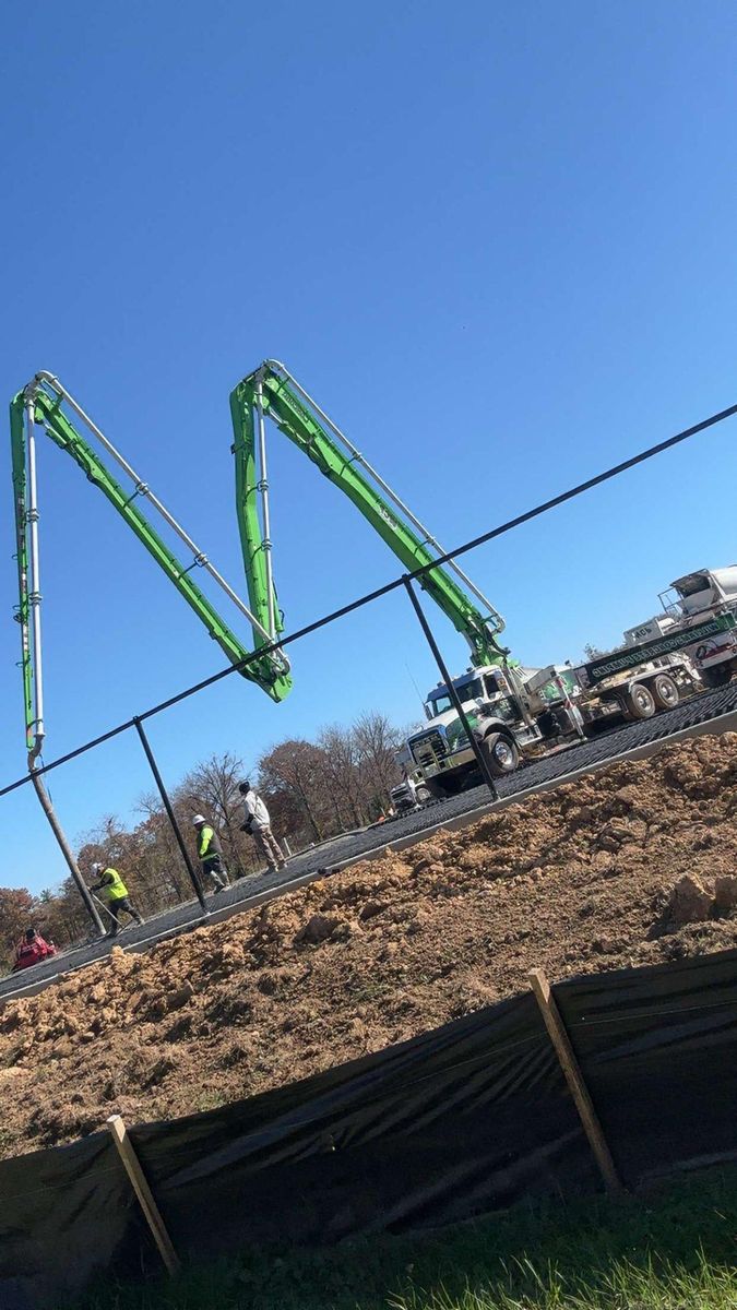 Boom Pumping for Williams Concrete Pumping in Knoxville, Tennessee