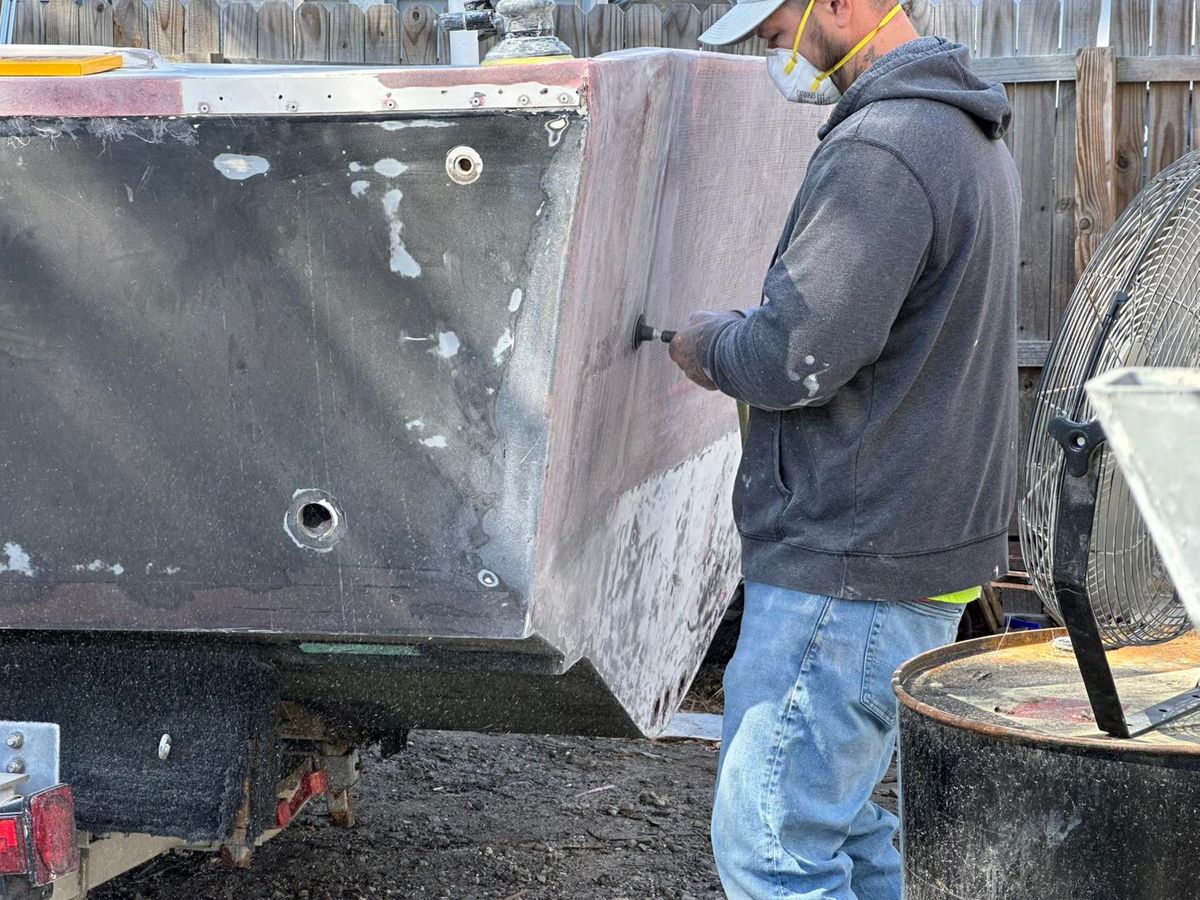 Gelcoat Repair & Restoration for Going Coastal Marine Electronics in Eustis, FL