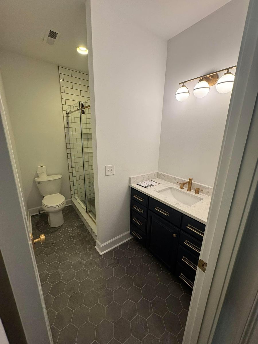 Flooring for Newbury Construction & Remodeling LLC in Trenton, TN