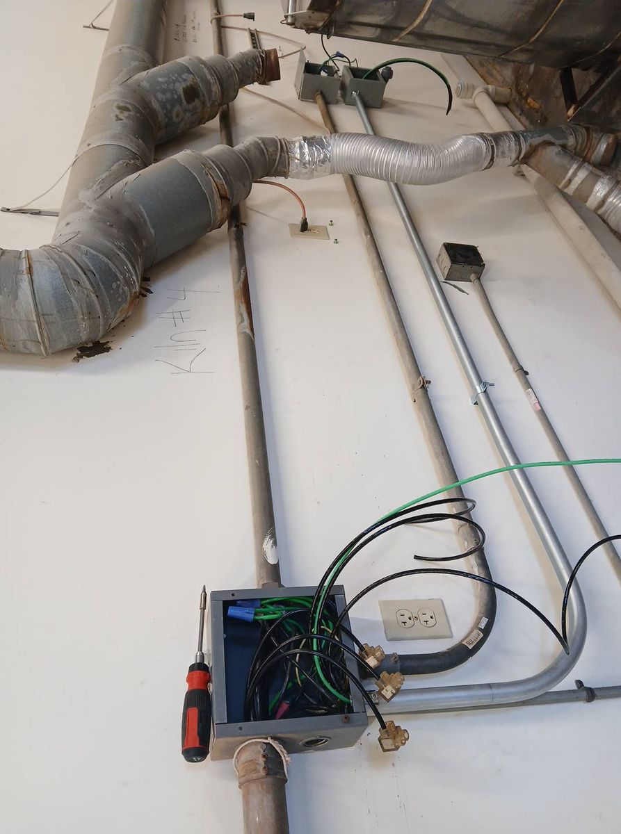 Electrical Services for TM Handyman Services in Dover, NH