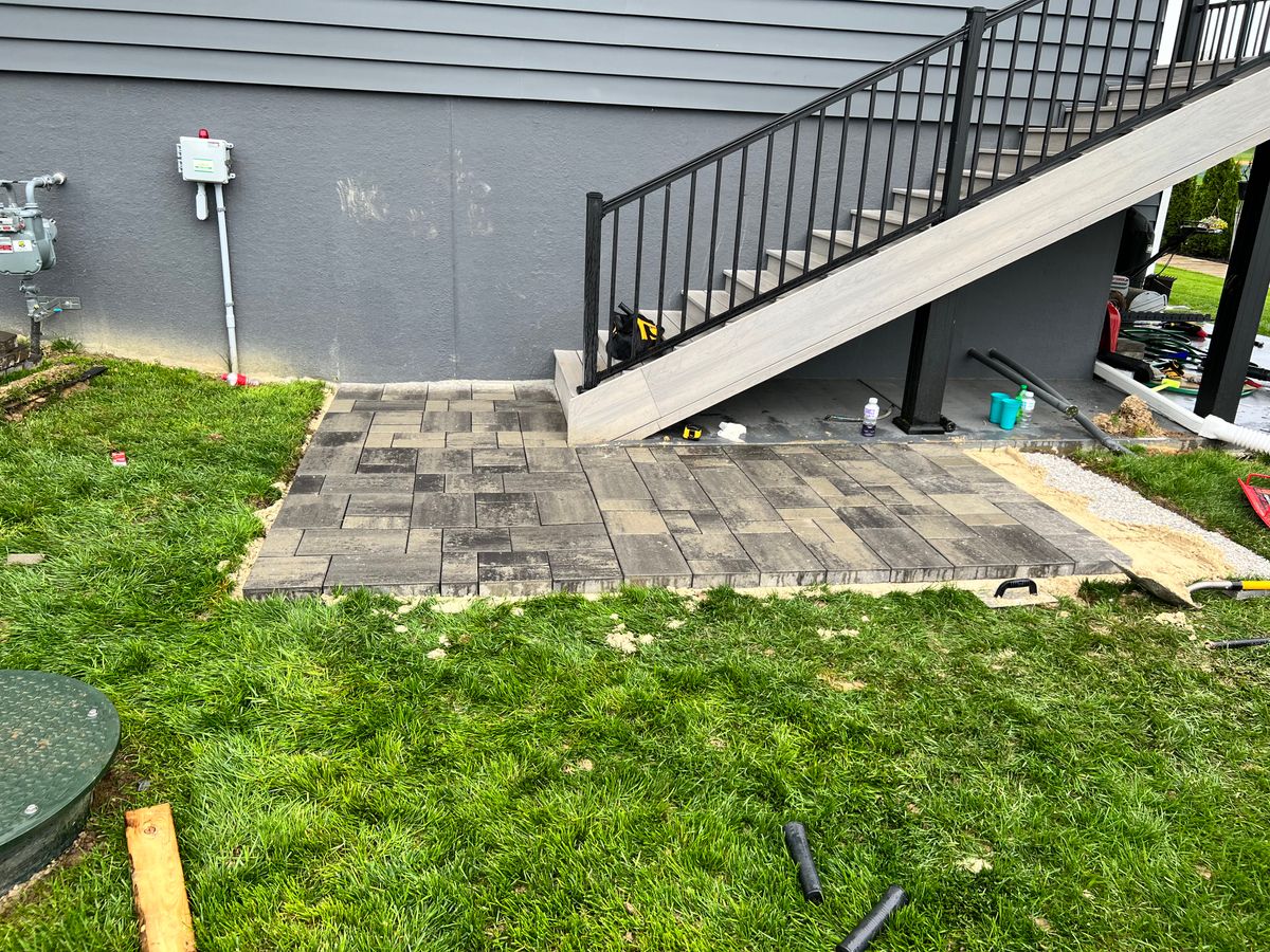 Hardscaping for Dunn-Rite Landscaping in New Oxford, PA