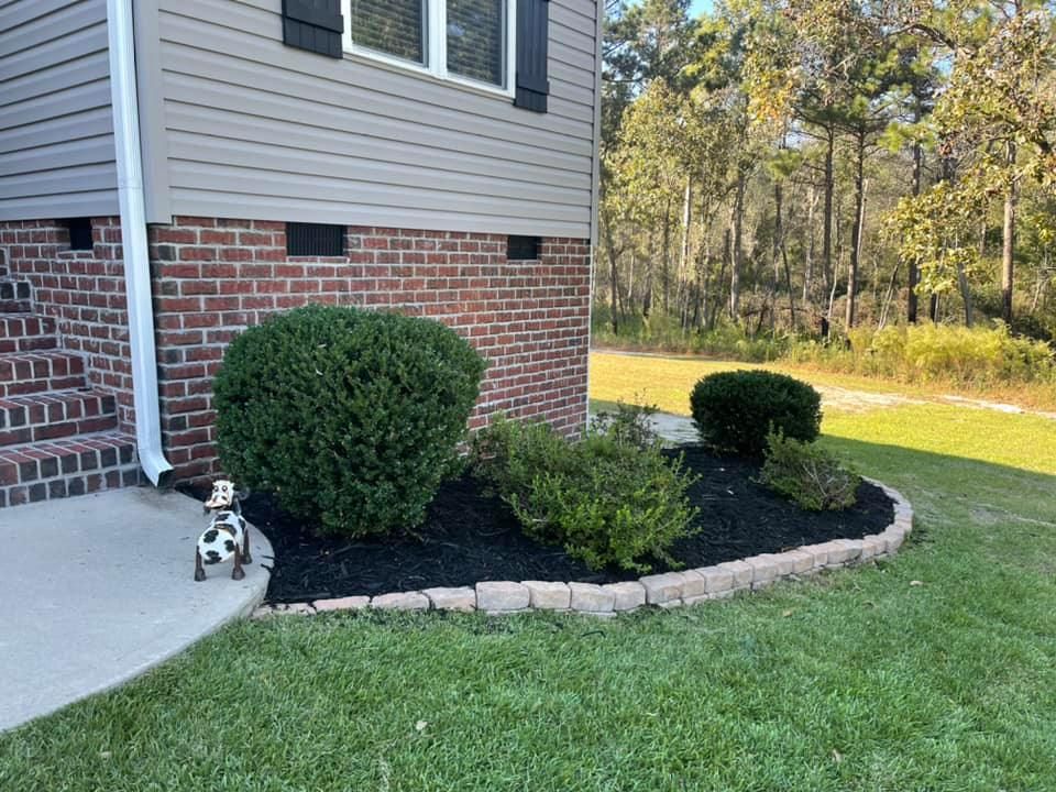 Shrub Trimming for San-Lee Lawncare & Fencing in Sanford, NC