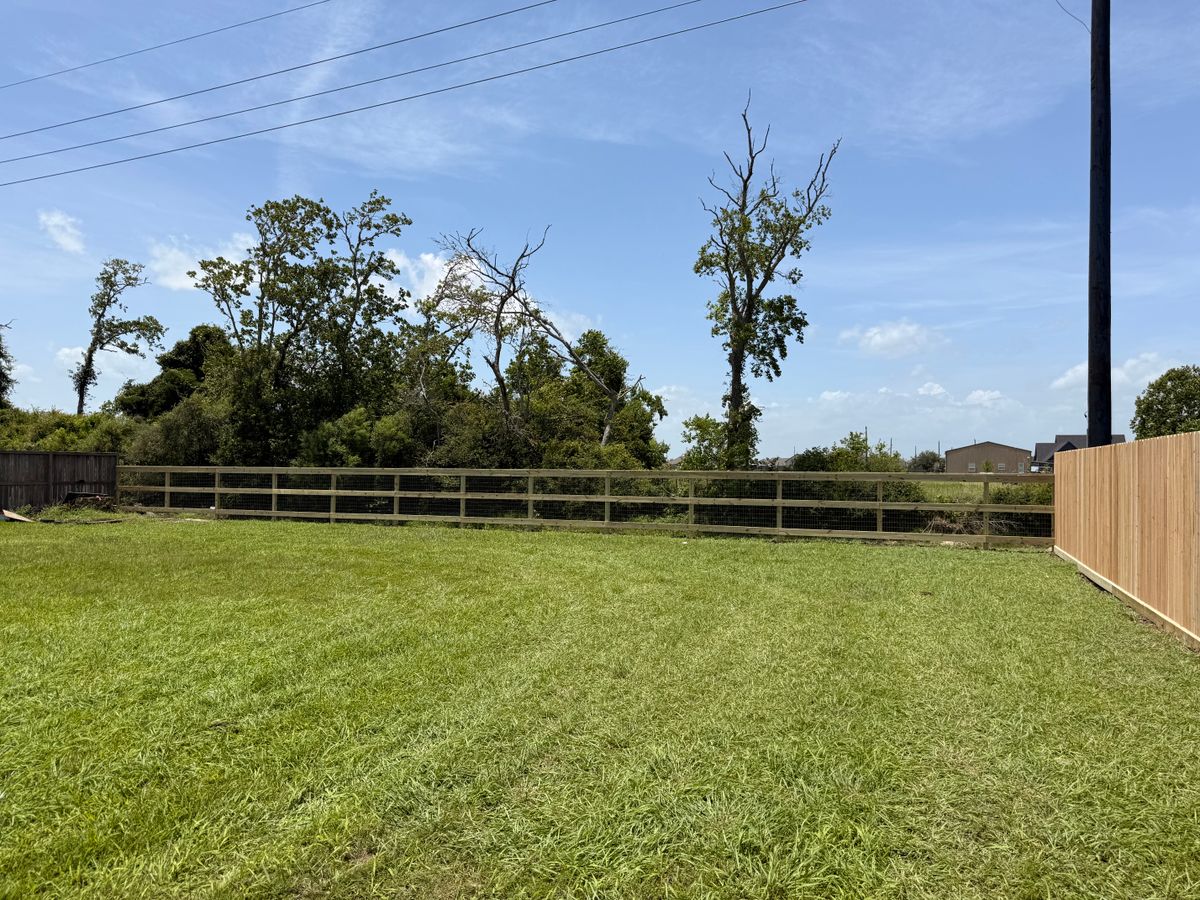 Fence Installation for Sosa Fence in Houston, TX