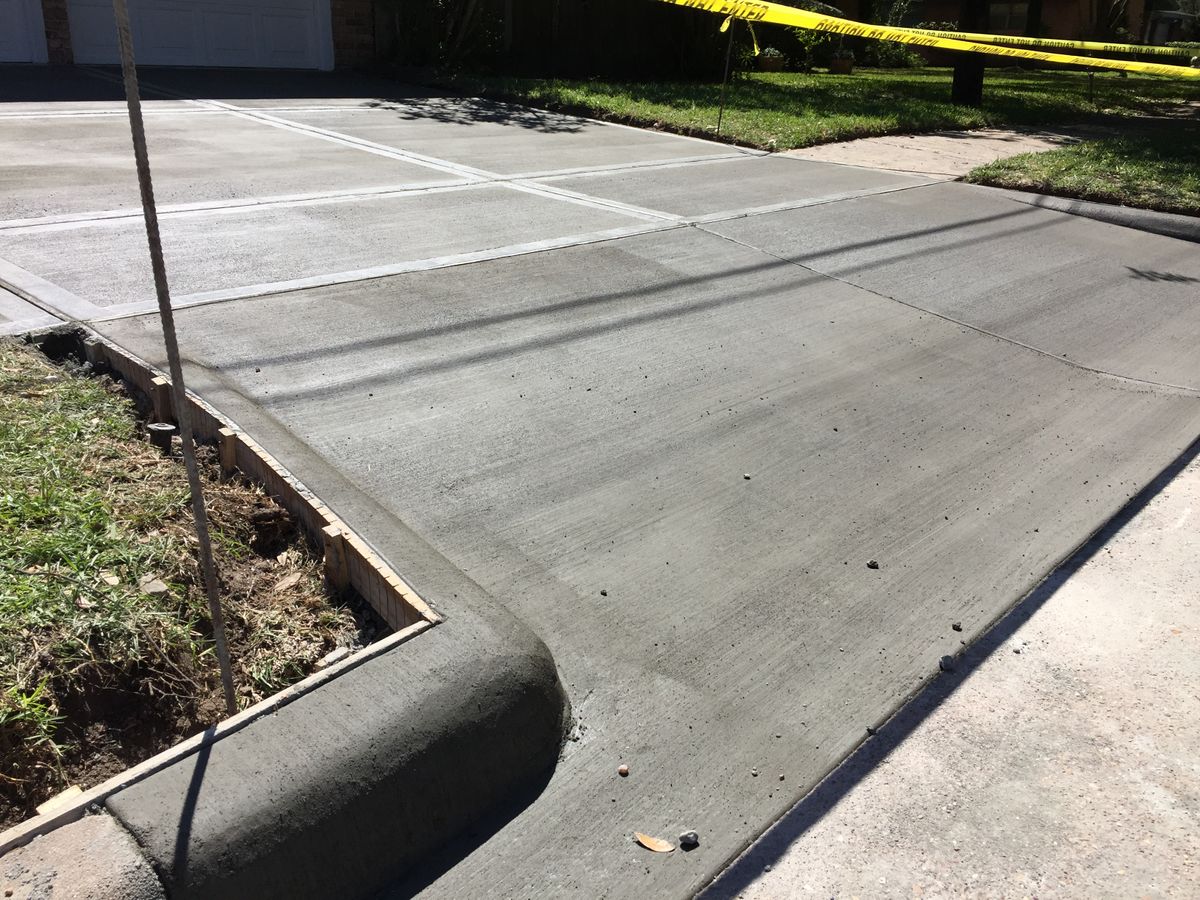 Concrete for Texas Curb N Borders in Houston, TX