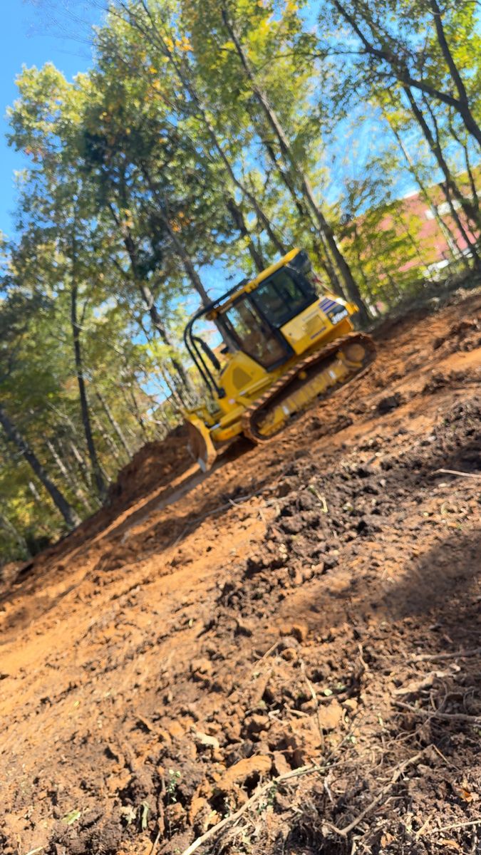 Land Grading & Leveling for West TN Dirt Works in Lexington, TN