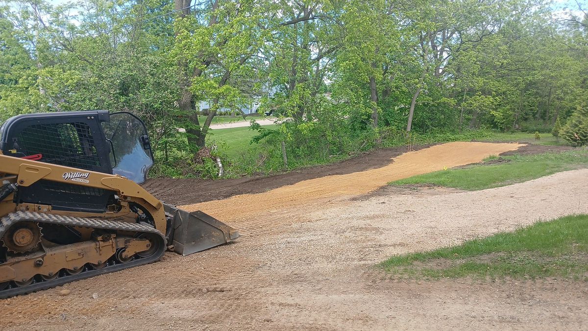 Landscaping for Willing Trucking & Excavating in Evansville, WI