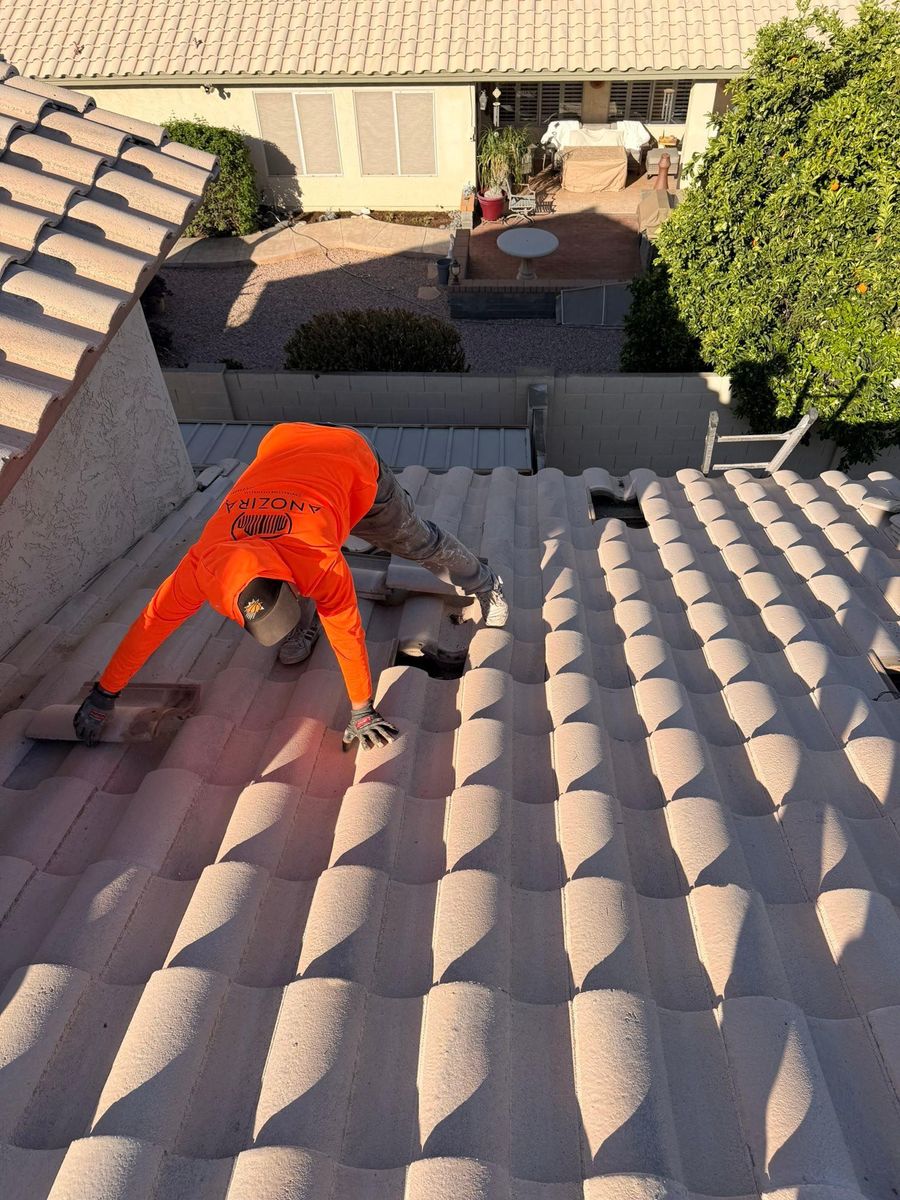 Roofing for Anozira Contracting Services  in Phoenix, AZ