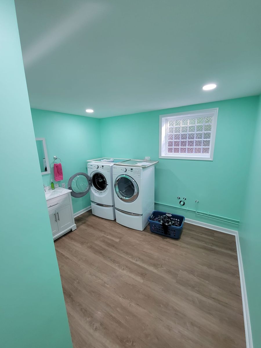 Flooring for Middle Man Construction in Fall Branch, TN