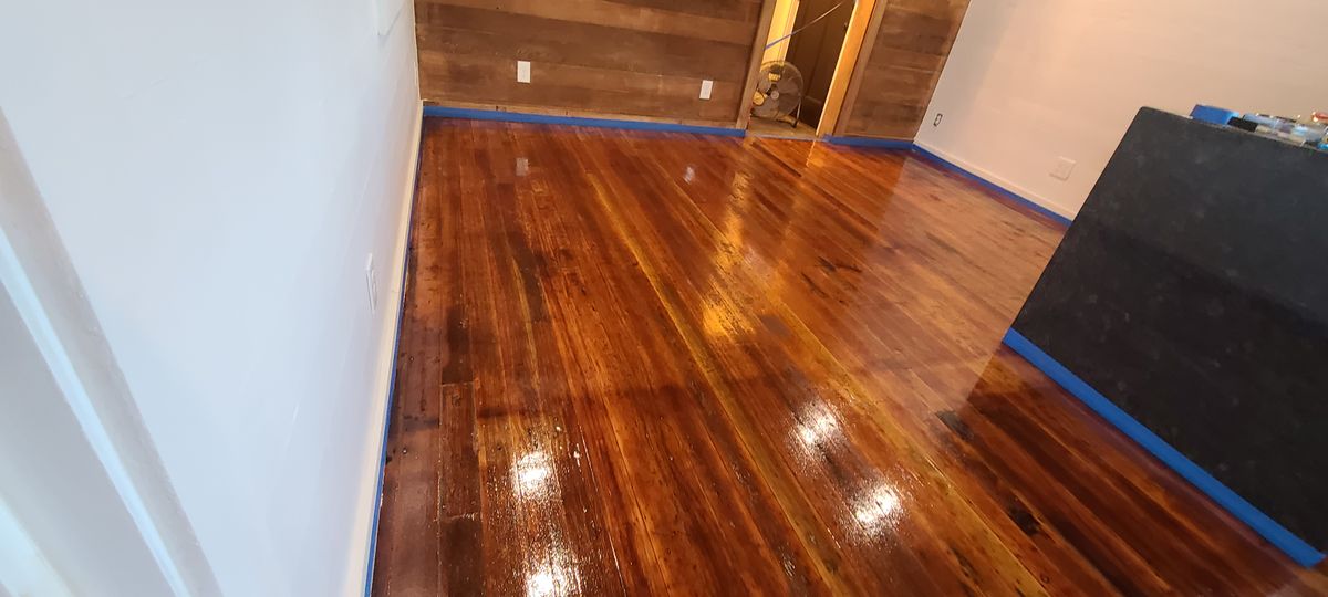 Hardwood floors for KIC Construction Services in Pe Ell, WA