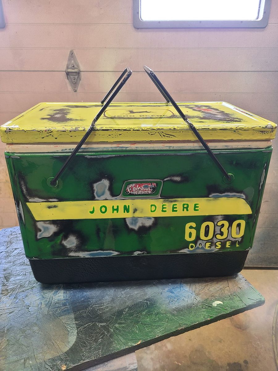 Custom Fridge Painting for Wessels Custom Paint & Restoration in Bad Axe, MI
