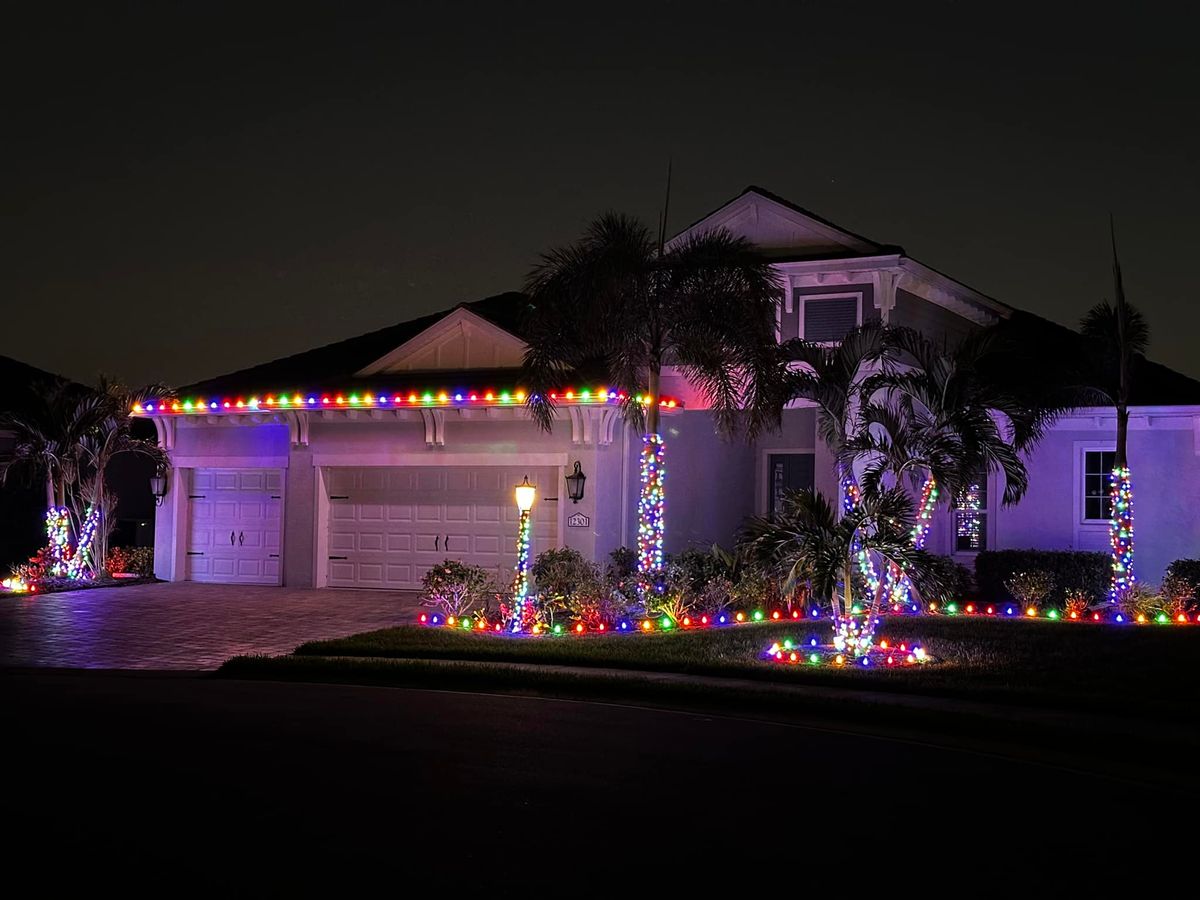 Seasonal Lighting for Luxury Outdoor Lighting in Venice, FL