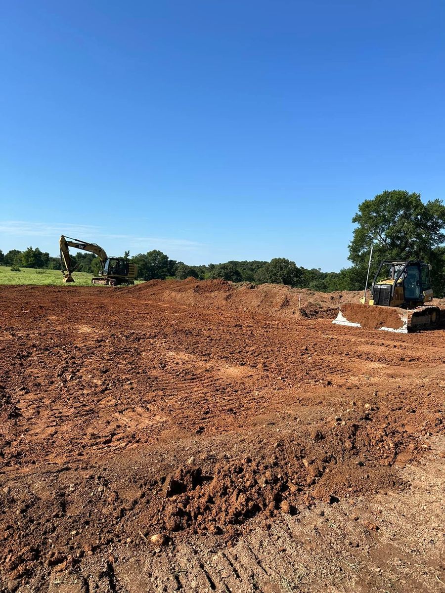 Leveling for Justin Jacques LLC/ DBA. Double J Excavation in Nashville, AR