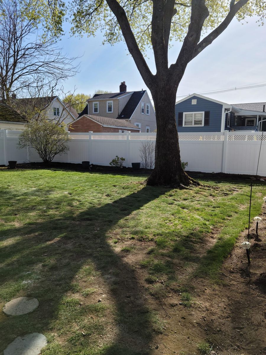 Vinyl Fencing Installation for Azorean Fence in Peabody, MA