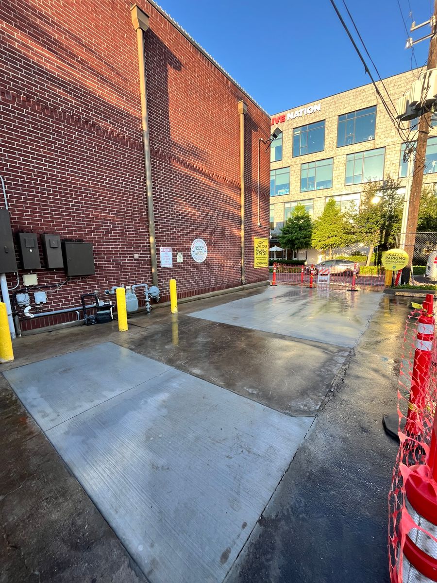 Flatwork for BigTex Concrete Construction in Houston, TX