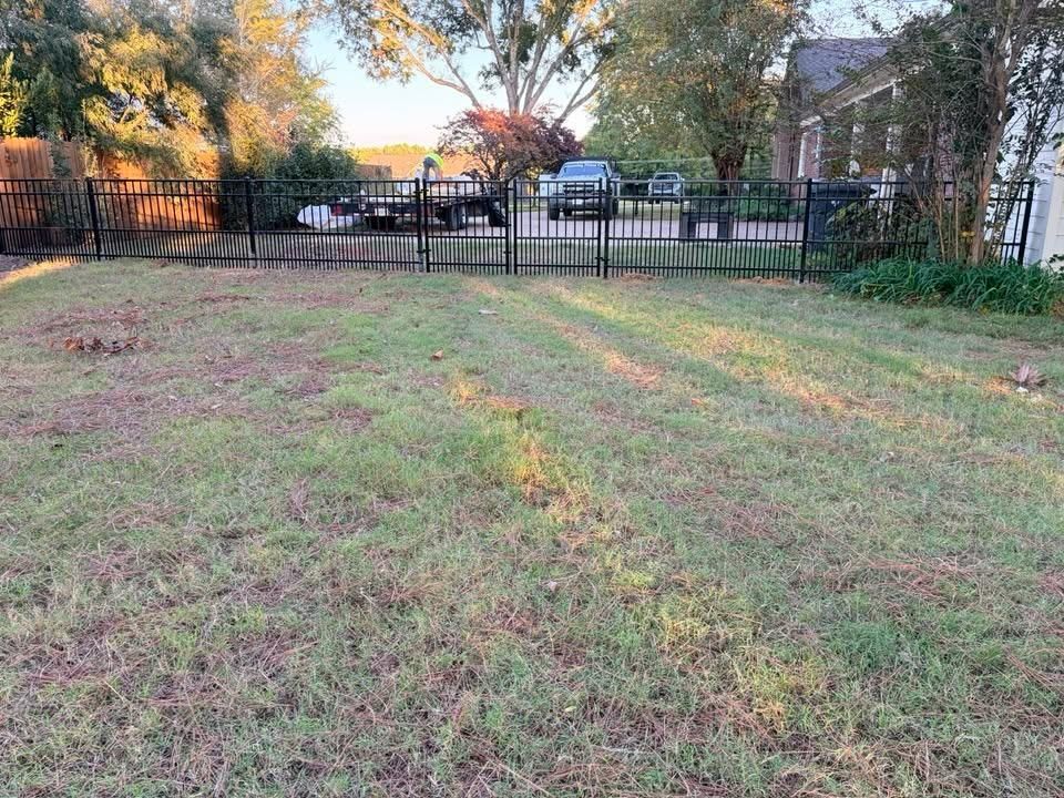 Fence Installation for Manning Fence, LLC in Hernando, MS