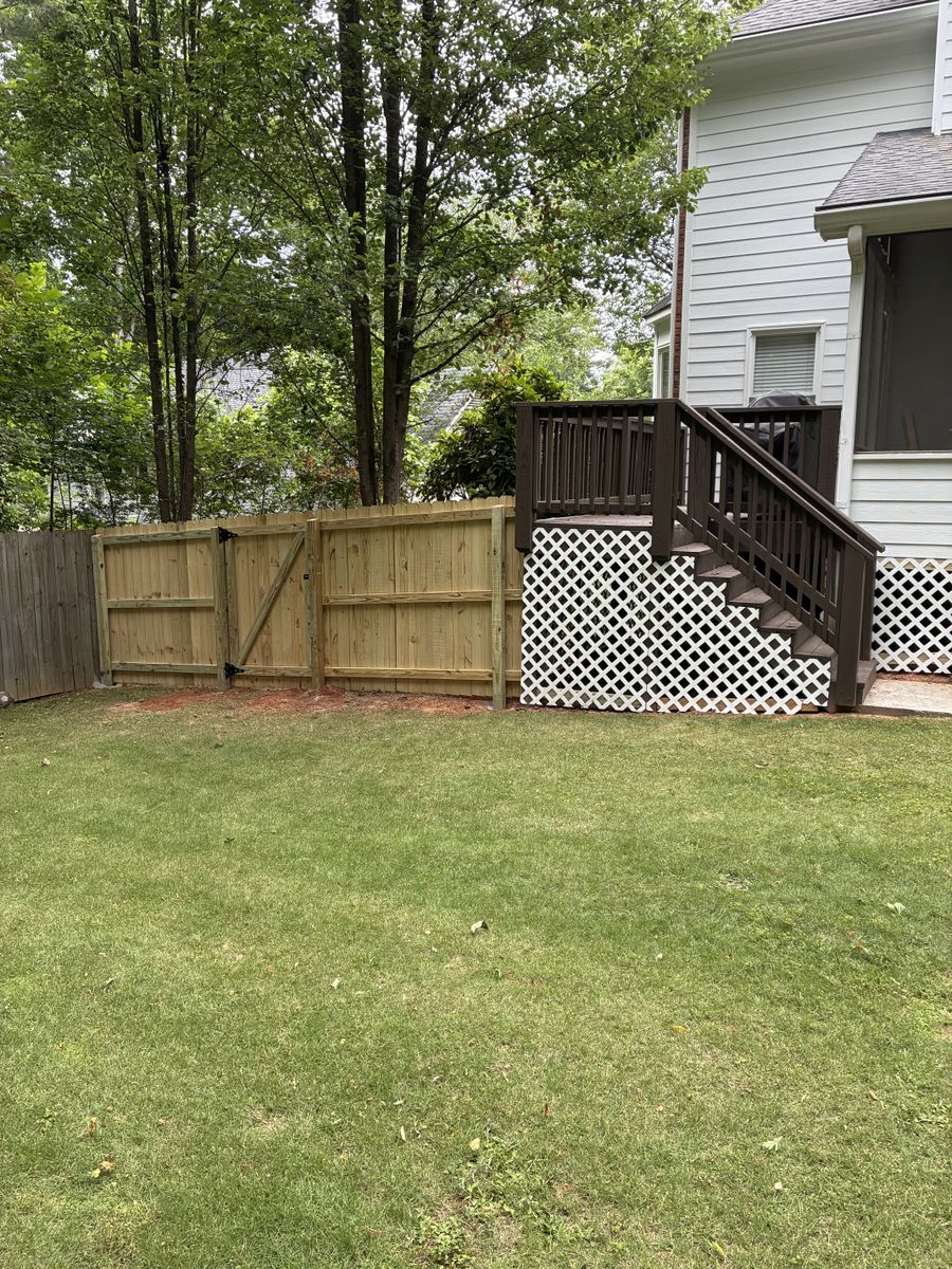 Fence Installation for Premier Fence in Marietta, GA