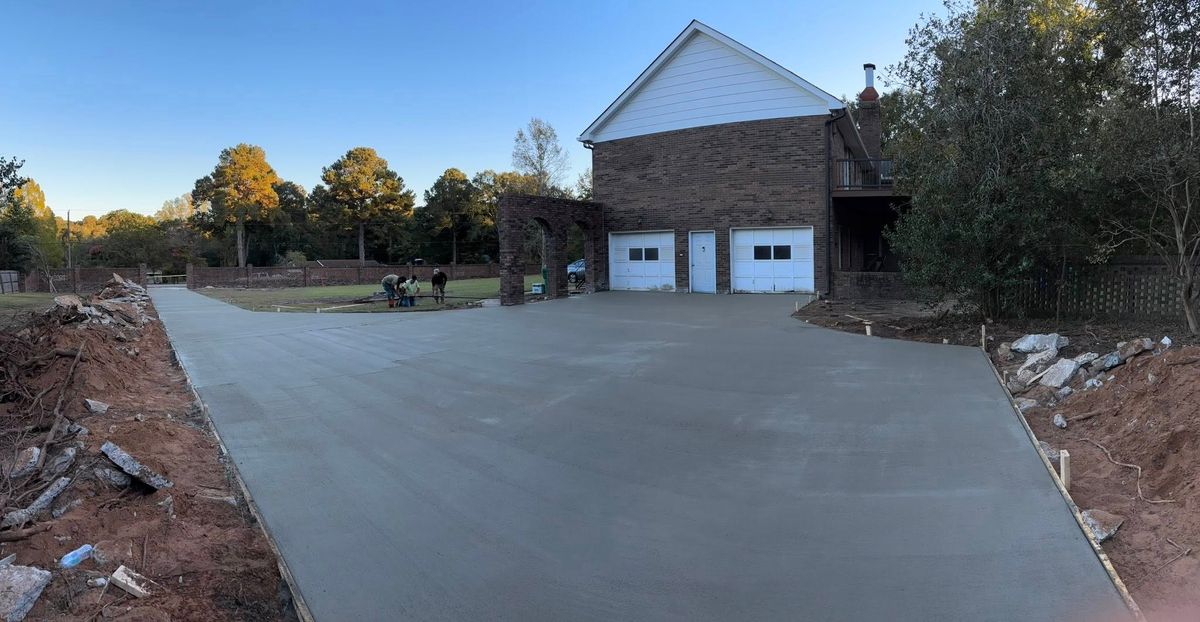 Concrete Removal for Mendoza Demolition Group in Unadilla, GA