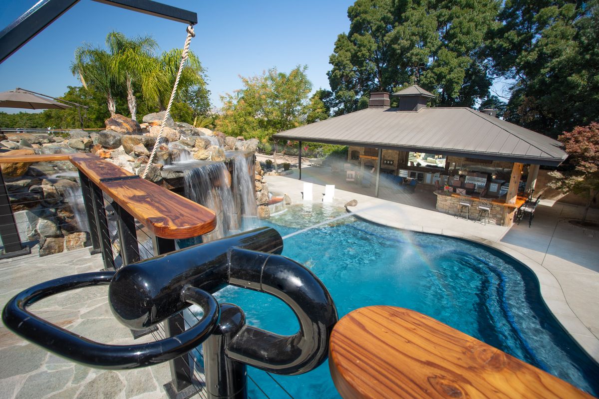 Custom Pool Construction for Western Pools Inc in Marysville, CA